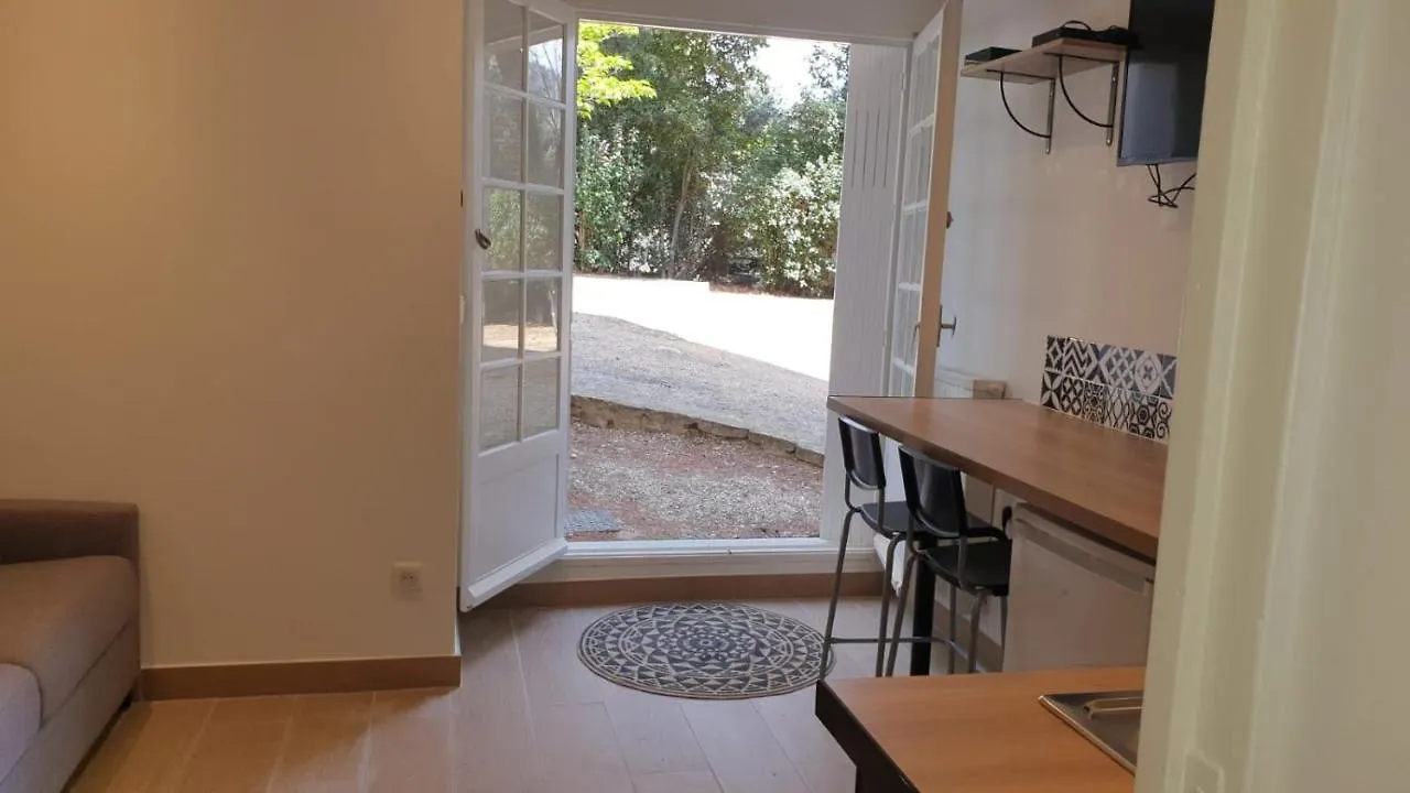 Studio Cassis 2 Apartment 0*,