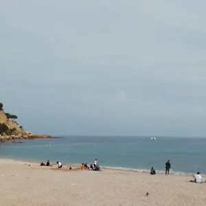 Au Calme, 200m Du Centre T2 Avec Balcon Et Parking Appartement